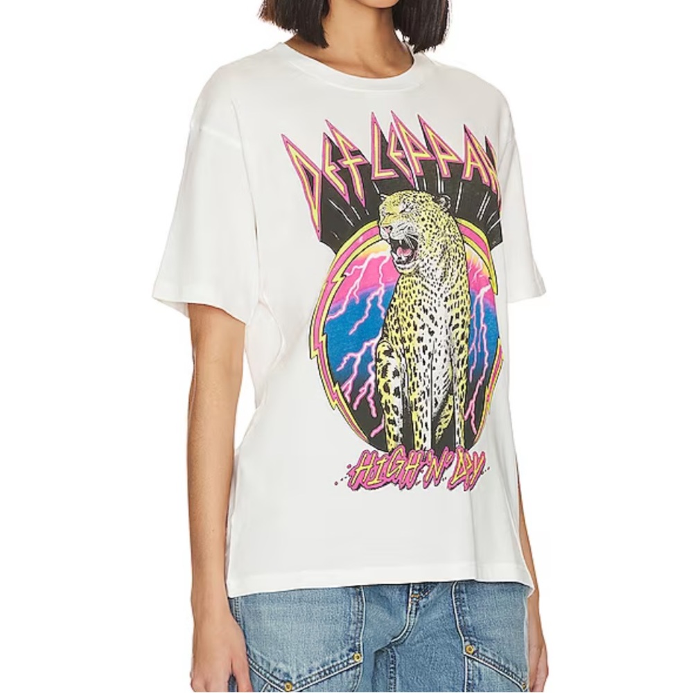 Daydreamer Def Leppard High N Dry Weekend Tee XL